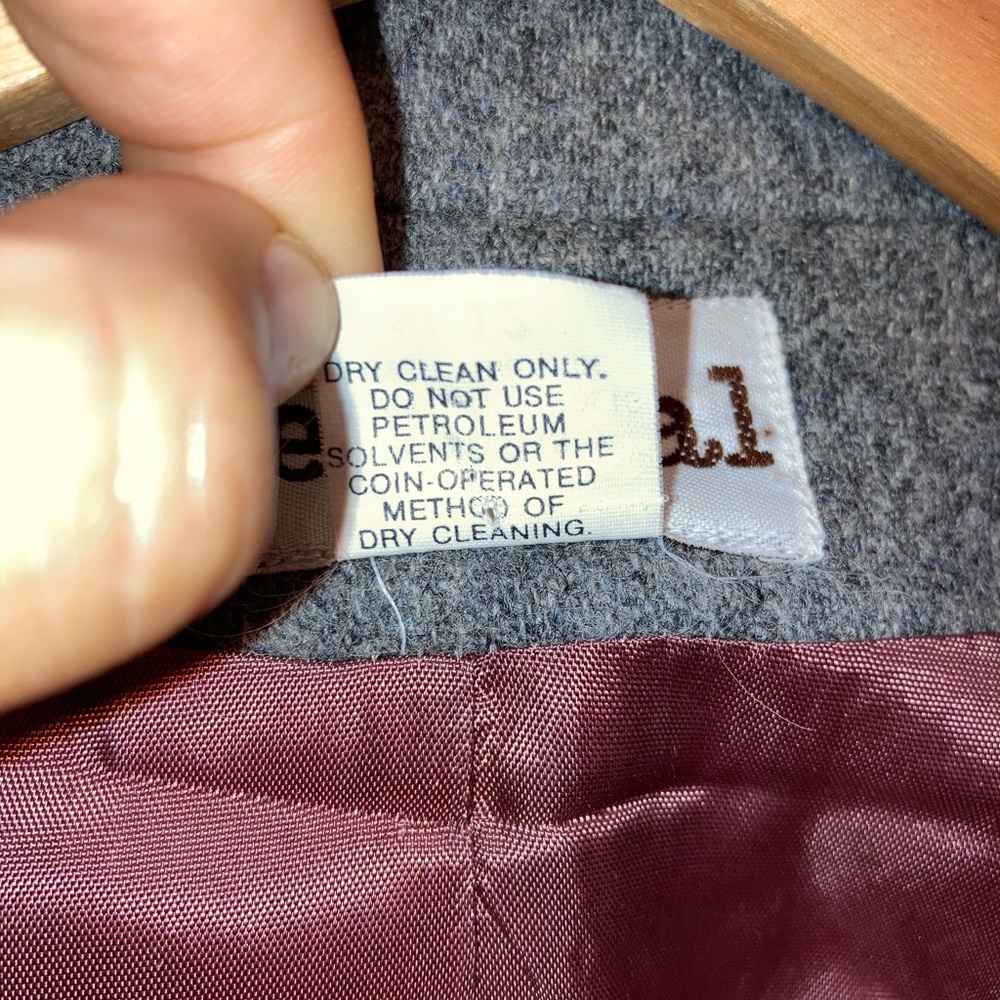 VTG Wool Grey Suit: Blazer & Skirt SZ: 12 - Picture 5 of 13